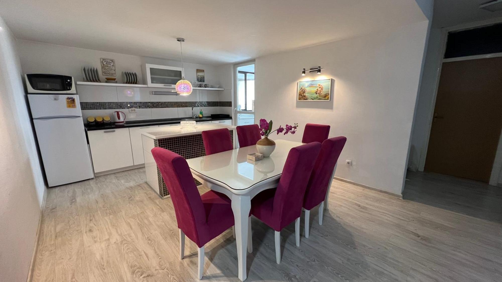 Lilikoi Apartment Mostar Bagian luar foto