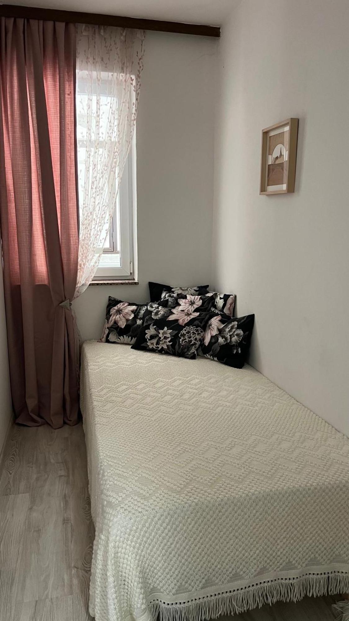 Lilikoi Apartment Mostar Bagian luar foto