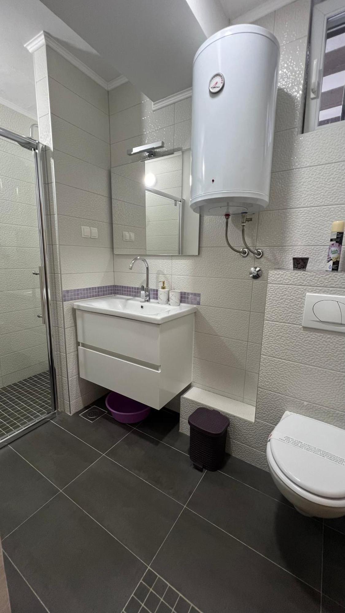 Lilikoi Apartment Mostar Bagian luar foto